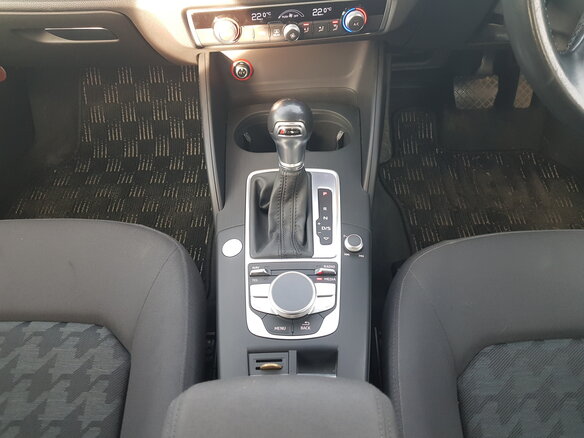 2015 Audi A3 III (8V), синий, 1270000 рублей - вид 32