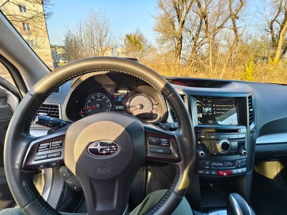 2012 Subaru Outback IV Рестайлинг, серебристый, 1300000 рублей - вид 7