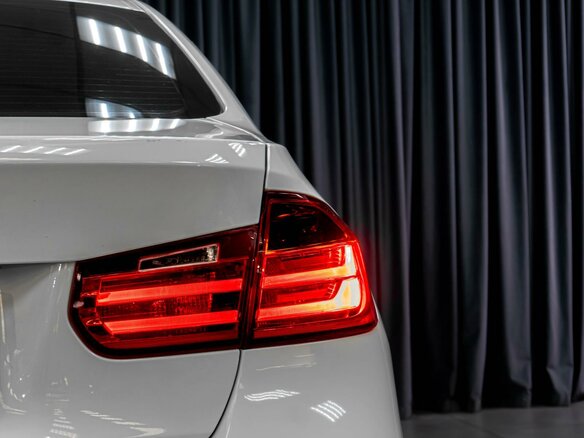 2012 BMW 3 серии 328i VI (F3x), белый, 1939000 рублей - вид 5