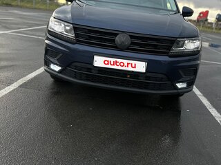 2017 Volkswagen Tiguan II, синий, 2500000 рублей, вид 1