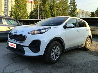 2021 Kia Sportage IV Рестайлинг, белый, 2750000 рублей, вид 1