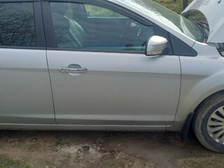 2009 Ford Focus II Рестайлинг, серебристый, 590000 рублей, вид 2