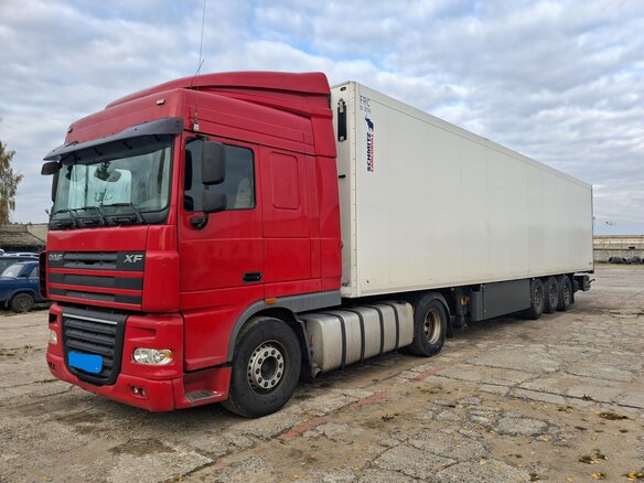 2012 DAF XF 105, пурпурный, 4700000 рублей - вид 3