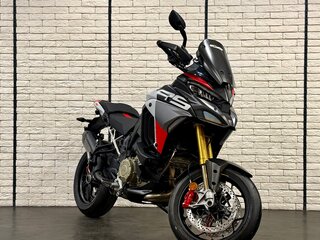 2026 Ducati Multistrada V4, белый, 4380000 рублей, вид 5