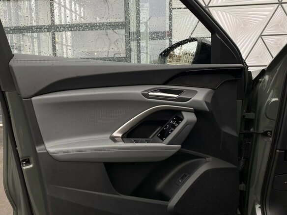 2026 Audi Q5 L III (GU), зелёный - вид 12