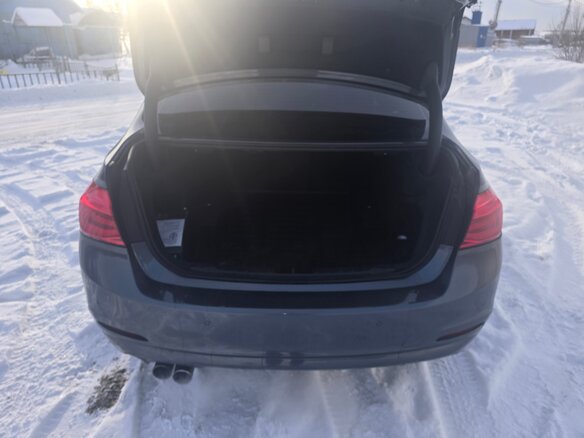 2018 BMW 3 серии 320i xDrive VI (F3x) Рестайлинг, серый, 1500000 рублей - вид 8