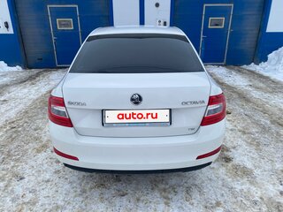 2013 Skoda Octavia III (A7), белый, 750000 рублей, вид 3