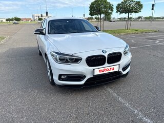2015 BMW 1 серии 120i II (F20/F21) Рестайлинг, белый, 1890000 рублей, вид 5