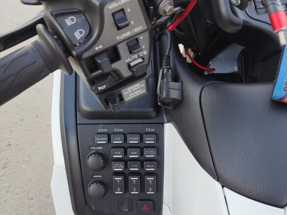 2012 Honda GL 1800 Gold Wing, белый, 1850000 рублей - вид 18