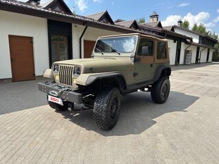 1993 Jeep Wrangler I (YJ), зелёный, 4250000 рублей, вид 1