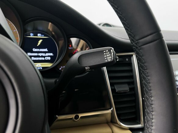 2016 Porsche Panamera 4 I Рестайлинг, чёрный, 3849900 рублей - вид 16