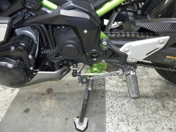 2020 Kawasaki Z 900, чёрный, 860000 рублей - вид 17