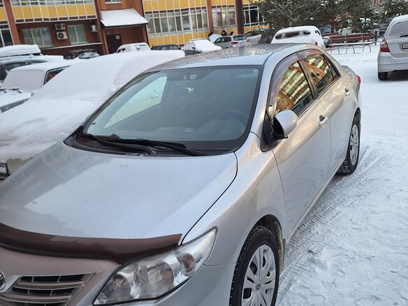 2012 Toyota Corolla X (E140, E150) Рестайлинг, серебристый, 1550000 рублей