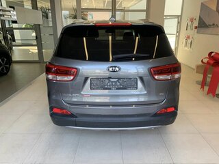 2017 Kia Sorento III Prime, серый, 1850000 рублей, вид 5