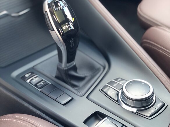 2022 BMW X1 Long 20Li sDrive II (F48) Рестайлинг, коричневый, 2900000 рублей - вид 21