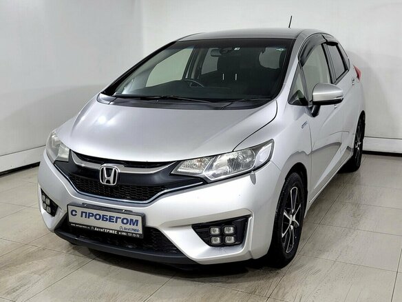 2016 Honda Fit III, серый