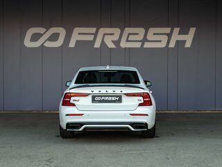 2020 Volvo S60 III, белый, 2749000 рублей, вид 4