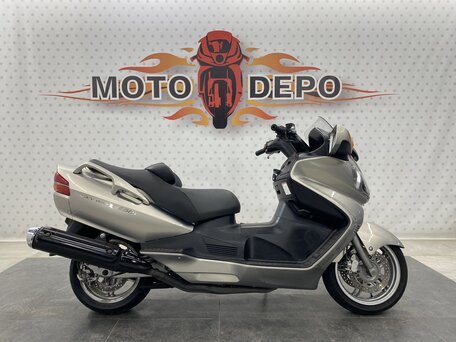 2002 Suzuki Burgman (SkyWave) 650, серебристый, 385000 рублей, вид 1
