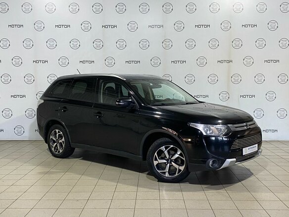2014 Mitsubishi Outlander III Рестайлинг, чёрный, 1390000 рублей