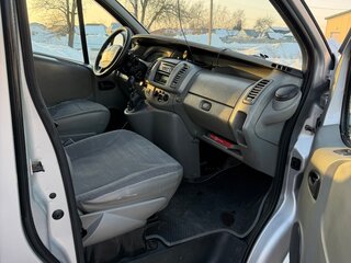 2008 Renault Trafic II Рестайлинг, серебристый, 1350000 рублей, вид 5
