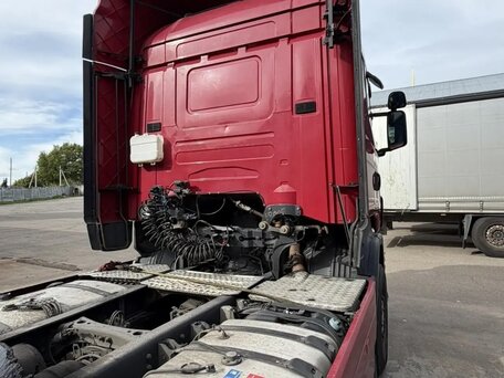 2011 Scania R-Series, красный, 2500000 рублей, вид 5