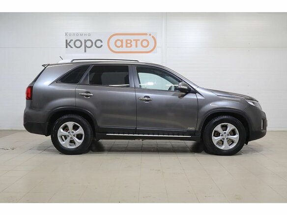2014 Kia Sorento II Рестайлинг, серый, 1592000 рублей - вид 3