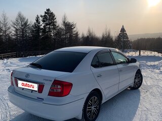 2005 Toyota Premio I (T24) Рестайлинг, белый, 840000 рублей, вид 5