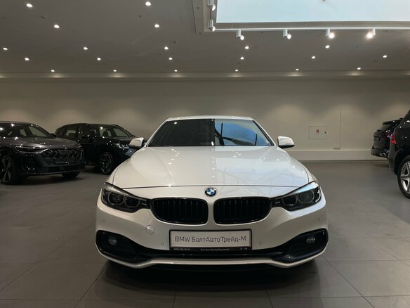 2019 BMW 4 серии 420i F32/F33/F36 Рестайлинг, белый, 2898000 рублей - вид 1