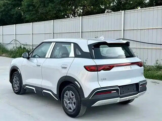 2025 BYD Yuan Up 32 kWh, белый, 1788004 рублей, вид 4