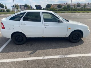 2010 Lada (ВАЗ) Priora I, белый, 220000 рублей, вид 2