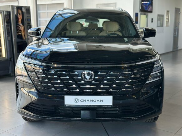 2025 Changan CS75 Plus IV, чёрный, 4339900 рублей - вид 1