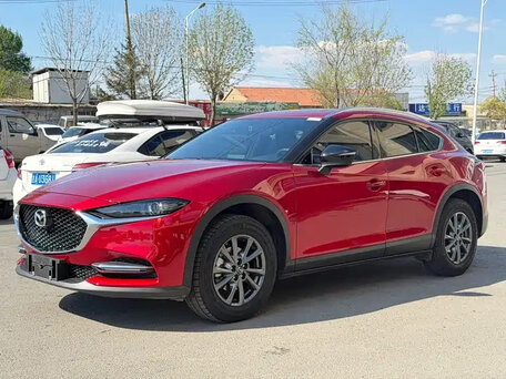 2021 Mazda CX-4 I Рестайлинг, красный, 1542000 рублей, вид 1