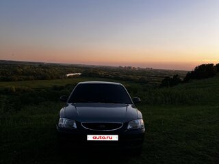 2001 Hyundai Accent ТагАЗ II, серый, 150000 рублей, вид 2