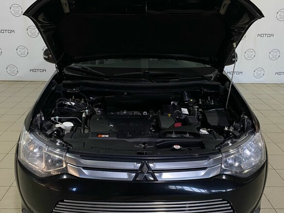 2014 Mitsubishi Outlander III Рестайлинг, чёрный, 1390000 рублей - вид 7