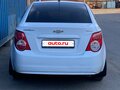 2014 Chevrolet Aveo II, белый, 950000 рублей - вид 6