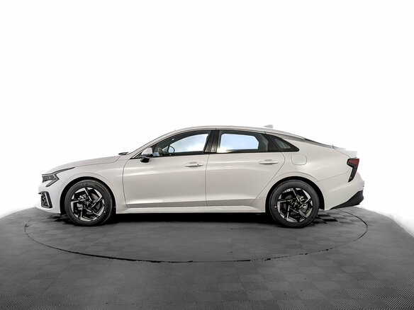 2026 Kia K5 III Рестайлинг, белый, 4630000 рублей - вид 7