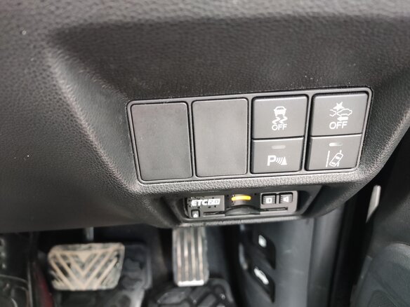 2021 Honda Stepwgn Spada V Рестайлинг, серый - вид 18