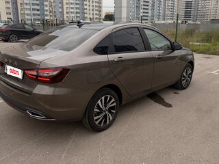 2024 Lada (ВАЗ) Vesta I Рестайлинг (NG), коричневый, 1800000 рублей, вид 4