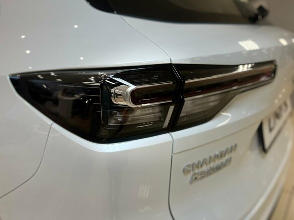 2025 Changan UNI-S I, белый - вид 10