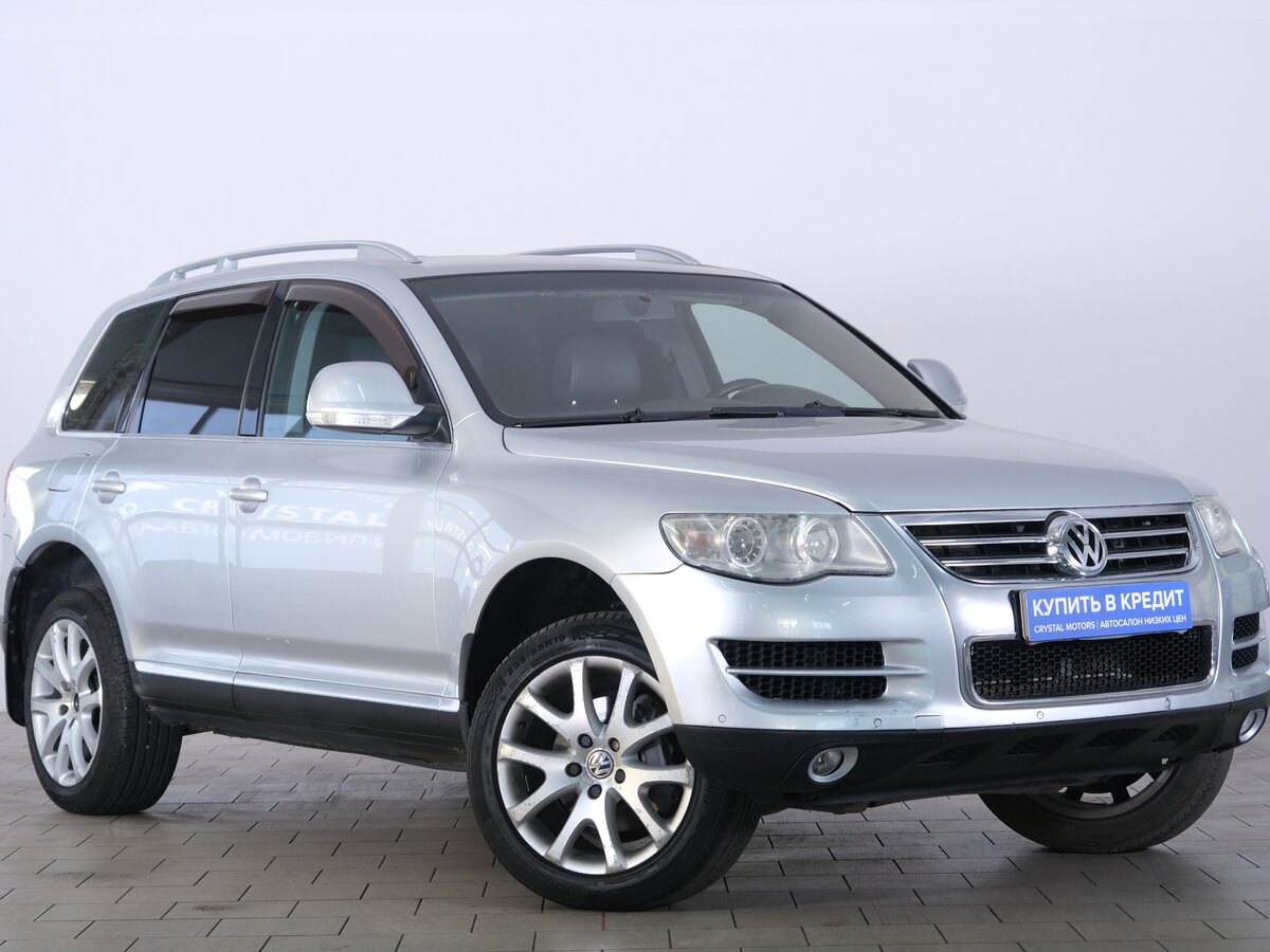 Открыть фотографии: Volkswagen Touareg I Рестайлинг