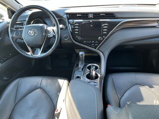 2020 Toyota Camry VIII (XV70), белый, 2999999 рублей, вид 5