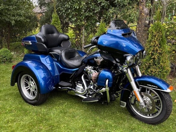2018 Harley-Davidson Tri Glide, синий, 2550000 рублей - вид 13