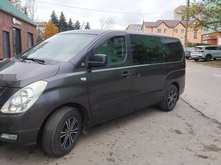 2008 Hyundai H-1 II, серый, 1300000 рублей, вид 1
