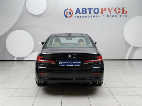 2020 BMW 5 серии 520i VII (G30/G31/G38) Рестайлинг, чёрный, 3575000 рублей, вид 4