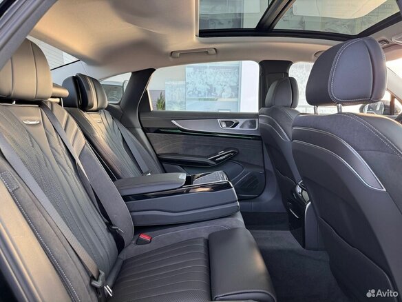 2024 Hongqi H9 I Рестайлинг, чёрный, 6410000 рублей - вид 30