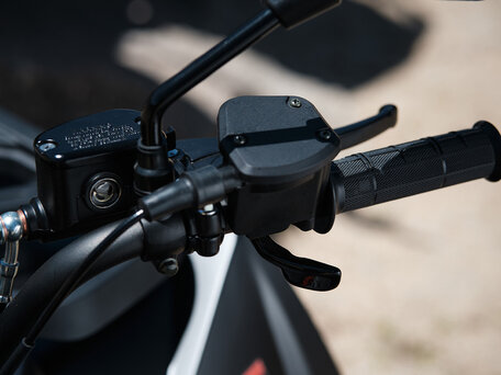 2026 Loncin XWolf 200, серебристый, 279000 рублей, вид 3
