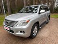 2011 Lexus LX 570 III, серебристый, 3950000 рублей