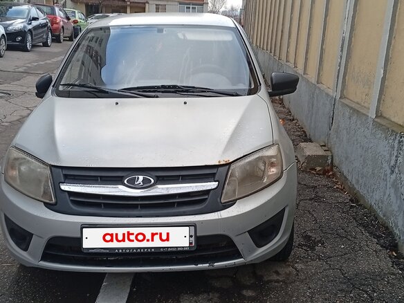 2014 Lada (ВАЗ) Granta I, серебристый, 320000 рублей