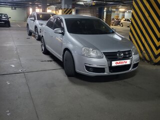 2009 Volkswagen Jetta V, серебристый, 600000 рублей, вид 2