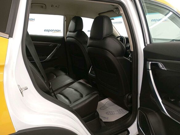 2022 Geely Atlas Pro, белый, 1045800 рублей - вид 9